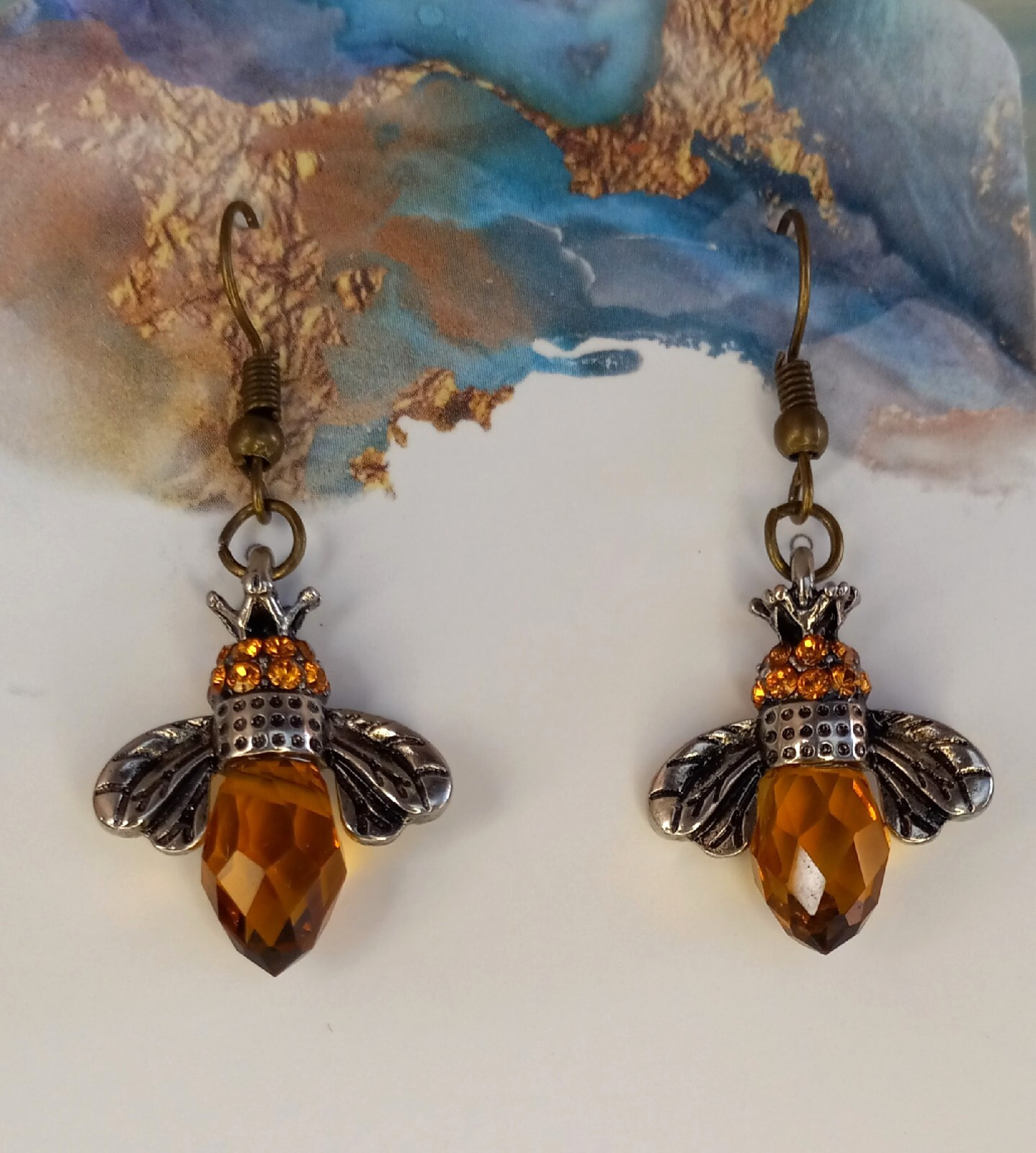 Bee Pendant Hammered Copper Hearts Tigers Eye Rhinestone Necklace & Earring Set