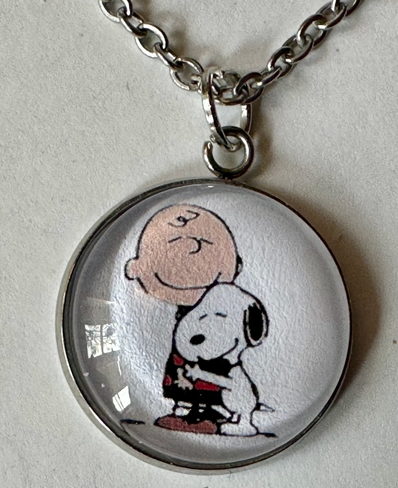 CHOICE; SNOOPY PEANUTS PENDANTS 3/4 OF 1″ NECKLACE 18″ WOODSTOCK CHARLIE BROWN