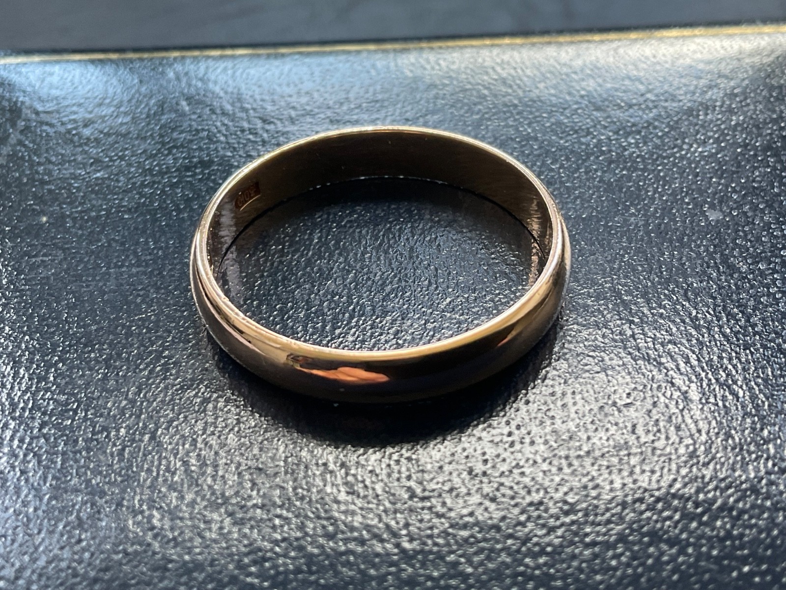 Vintage USSR 14ct 583 Rose Gold wedding ring size X1/2 weight 4.3 grams v.g.c.